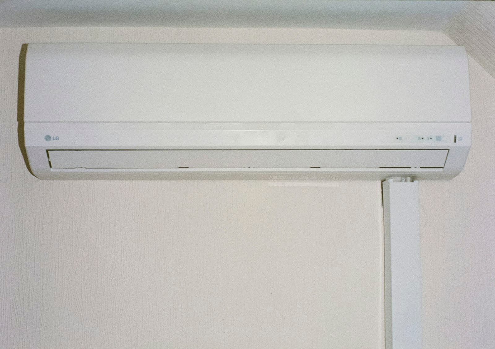 Radiateur à inertie installé en pièce de vie